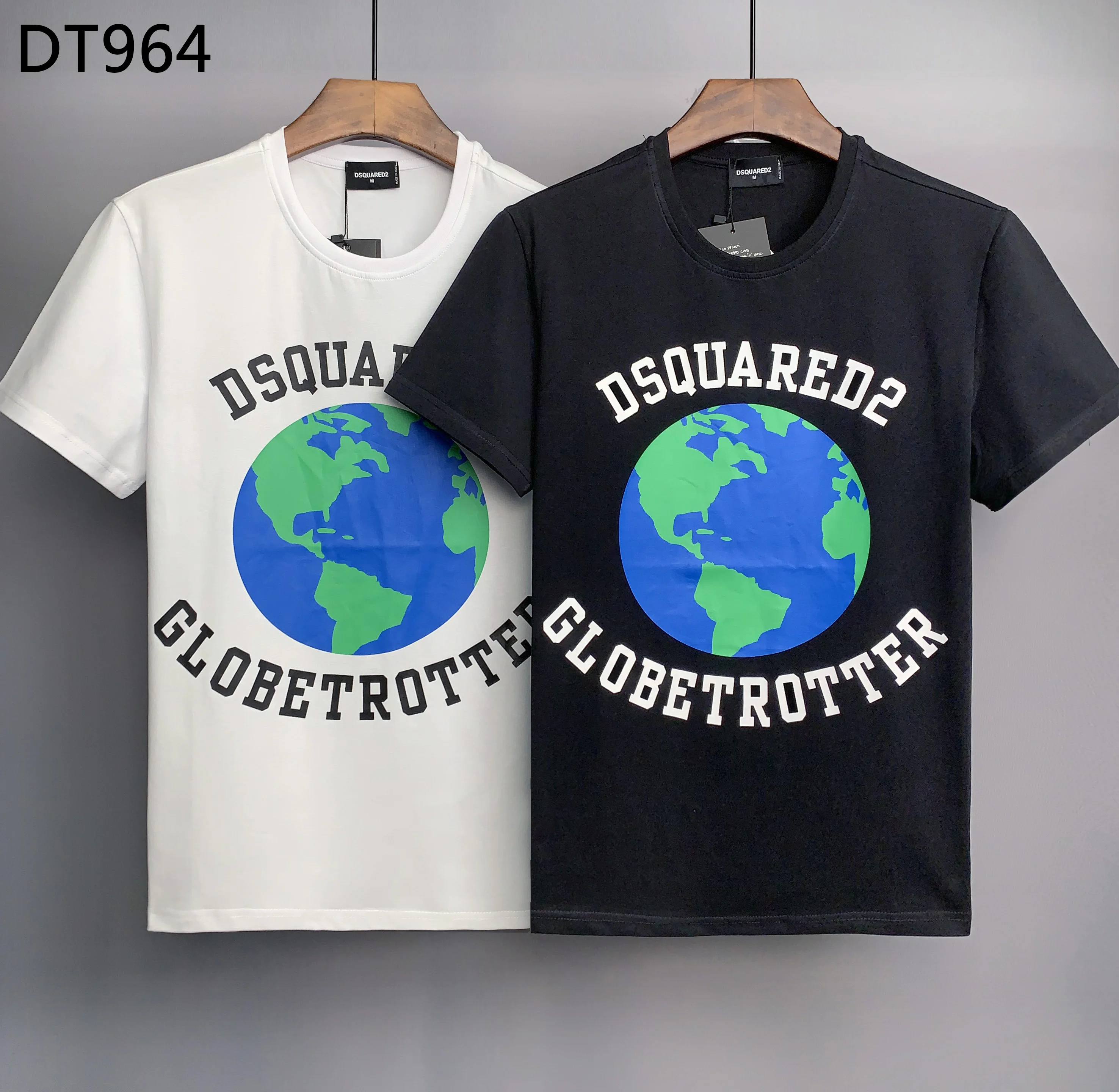 Dsquared2 GLOBETROTTER Men Women Lovers Couple Fashion Cotton Short Sleeve D2 Round Neck T Shirt Boyfriend Gift T-Shirt DT964
Dsquared2 GLOBETROTTER Men Women Lovers Couple Fashion Cotton Short Sleeve D2 Round Neck T Shirt Boyfriend Gift T-Shirt DT964