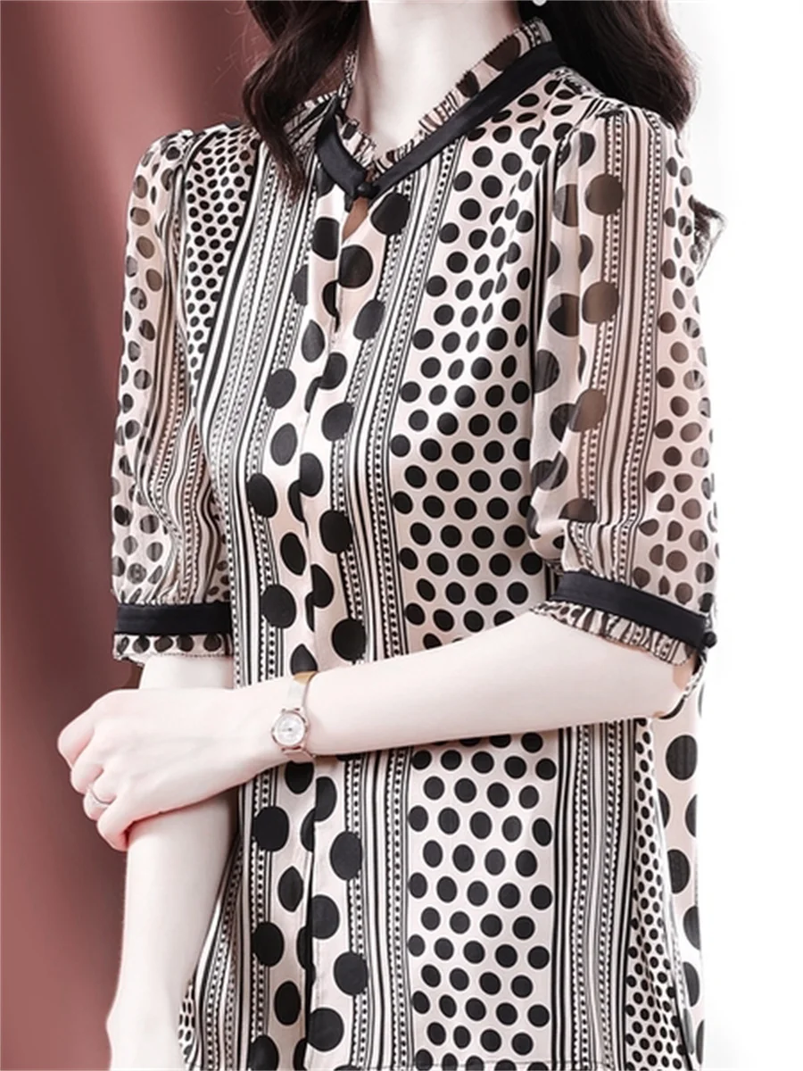 Loose Women Spring Summer Blouses Shirts Lady Fashion Casual Short Sleeve O-Neck Collar Polka Dots Blusas Tops WY0587
Loose Women Spring Summer Blouses Shirts Lady Fashion Casual Short Sleeve O-Neck Collar Polka Dots Blusas Tops WY0587