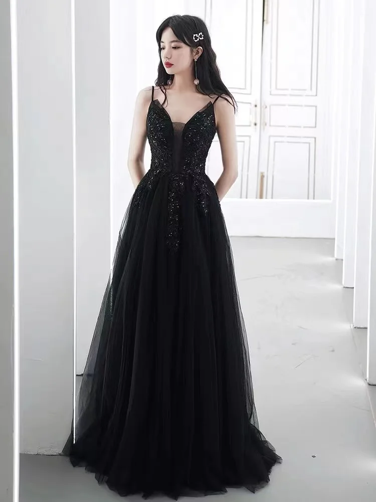 Exquisite Black Spaghetti Strap Evening Dress New A-Line Sequin Sleeveless Deep V-Neck Floor-Length Backless Party Gown Vestidos
Exquisite Black Spaghetti Strap Evening Dress New A-Line Sequin Sleeveless Deep V-Neck Floor-Length Backless Party Gown Vestidos