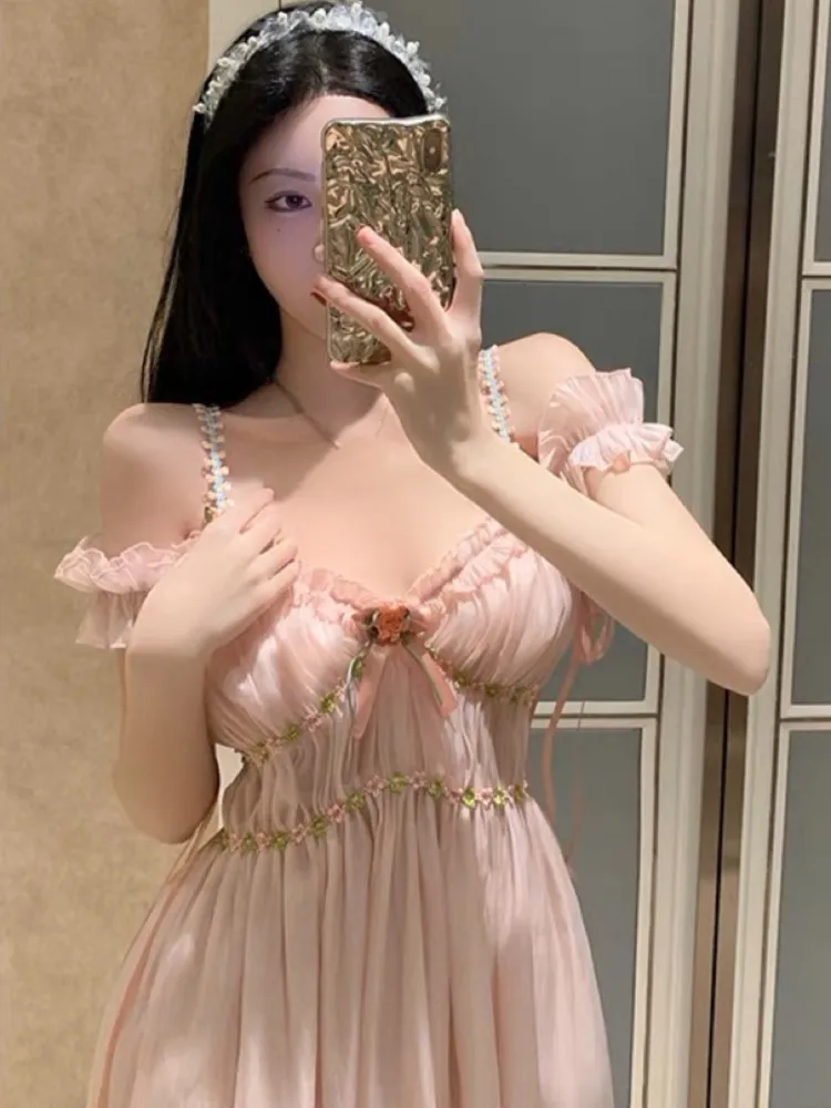 Sexy Ruffles Beach Long Dress Women Summer Flower Slim Backless V Neck Spaghetti Strap Zipper Vacation Ladies A Line Dresses
Sexy Ruffles Beach Long Dress Women Summer Flower Slim Backless V Neck Spaghetti Strap Zipper Vacation Ladies A Line Dresses