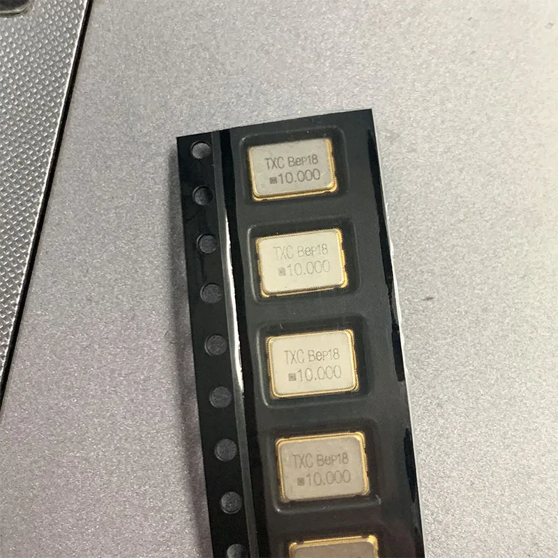 10pcs/Original TXC 5*7 SMD Active Crystal Oscillator 5070 10M 10MHZ 10.000MHZ Oscillator
10pcs/Original TXC 5*7 SMD Active Crystal Oscillator 5070 10M 10MHZ 10.000MHZ Oscillator