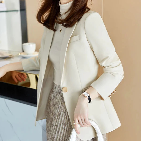 Khaki suit jacket female early autumn long-sleeved design sense niche manager suit suit female ladies tops blazer women
Khaki suit jacket female early autumn long-sleeved design sense niche manager suit suit female ladies tops blazer women