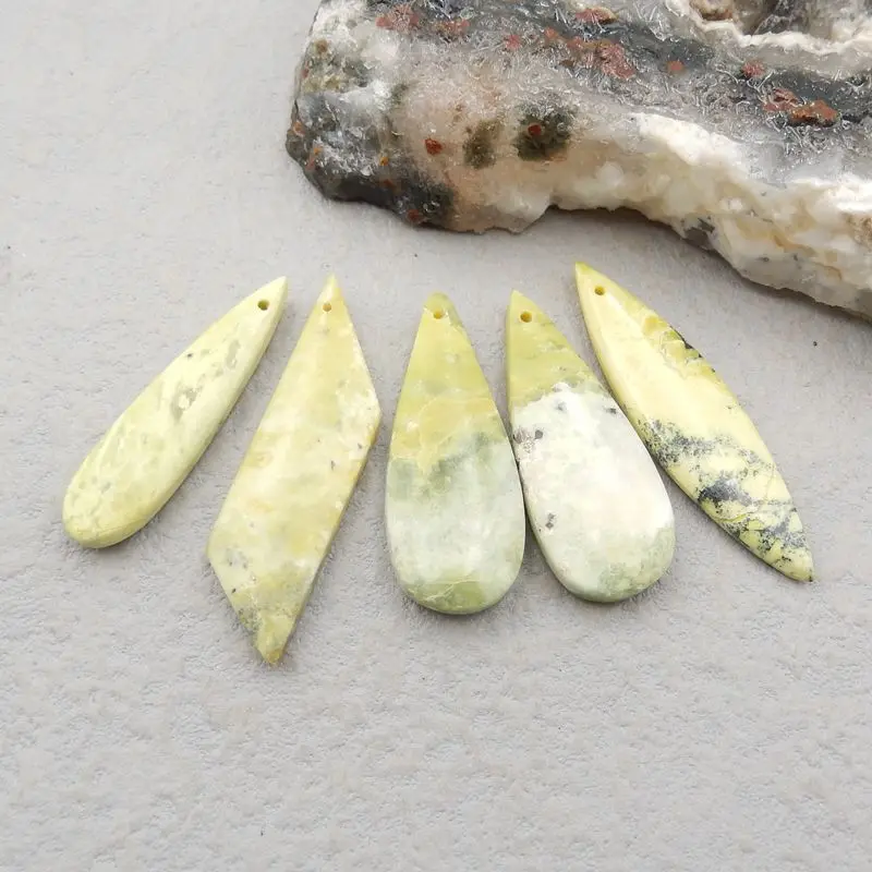 5Pcs Natural Stone Serpentine Fashion Necklace Pendant Beads 40x11x4mm 14g 2023 Spring Party Wedding Jewelry
5Pcs Natural Stone Serpentine Fashion Necklace Pendant Beads 40x11x4mm 14g 2023 Spring Party Wedding Jewelry