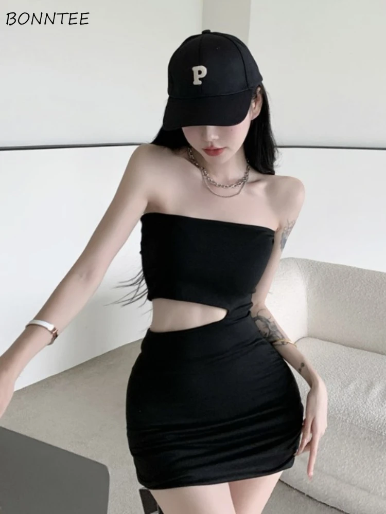Strapless Sleeveless Dresses Women Hollow Out Slim Sheath Females Vintage Pure Sexy Club Party Stylish New Arrival Summer Korean
Strapless Sleeveless Dresses Women Hollow Out Slim Sheath Females Vintage Pure Sexy Club Party Stylish New Arrival Summer Korean