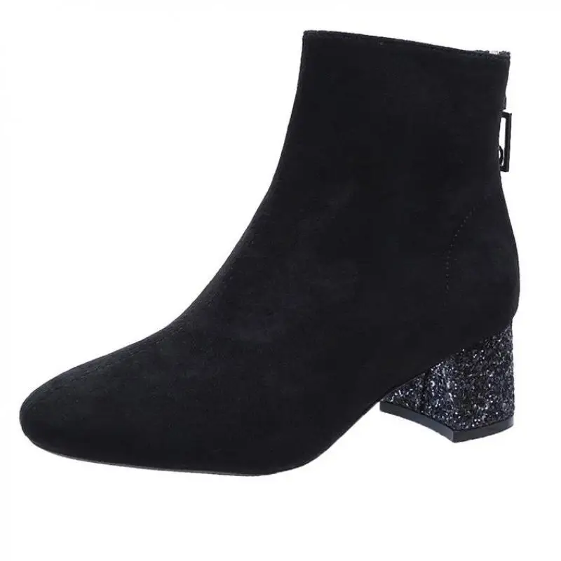 2022 New Winter Women's Boots Fashion Zipper Ankle Thick Heel Chelsea Round Toe Sexy Comfortable Shoes
2022 New Winter Women's Boots Fashion Zipper Ankle Thick Heel Chelsea Round Toe Sexy Comfortable Shoes