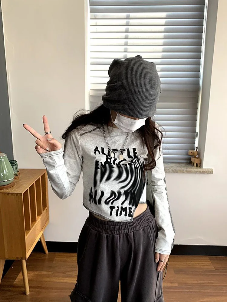 Y2K Grunge Graphic Print Tshirts Spring Autumn Women American Retro Streetwear Irregular Long Sleeve T Shirts Female Hiphop Top
Y2K Grunge Graphic Print Tshirts Spring Autumn Women American Retro Streetwear Irregular Long Sleeve T Shirts Female Hiphop Top