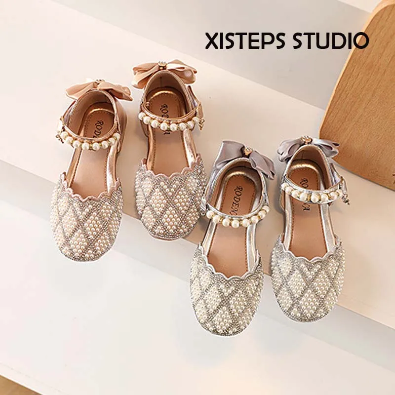 XISTEPS Luxury Rhinestones Princess Girls Party Dress Shoes Anti-slip Flat Shoes Gold Sliver Wedding Shoes Kids Shoes
XISTEPS Luxury Rhinestones Princess Girls Party Dress Shoes Anti-slip Flat Shoes Gold Sliver Wedding Shoes Kids Shoes