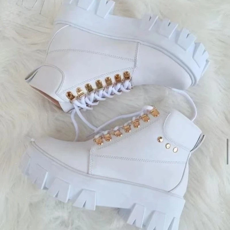 Women's Boots 2022 New Winter Fashion Rivet Boots Thick Sole Lace-Up women Boots Round Head Bare Boots Leisure Fashion Boots
Women's Boots 2022 New Winter Fashion Rivet Boots Thick Sole Lace-Up women Boots Round Head Bare Boots Leisure Fashion Boots