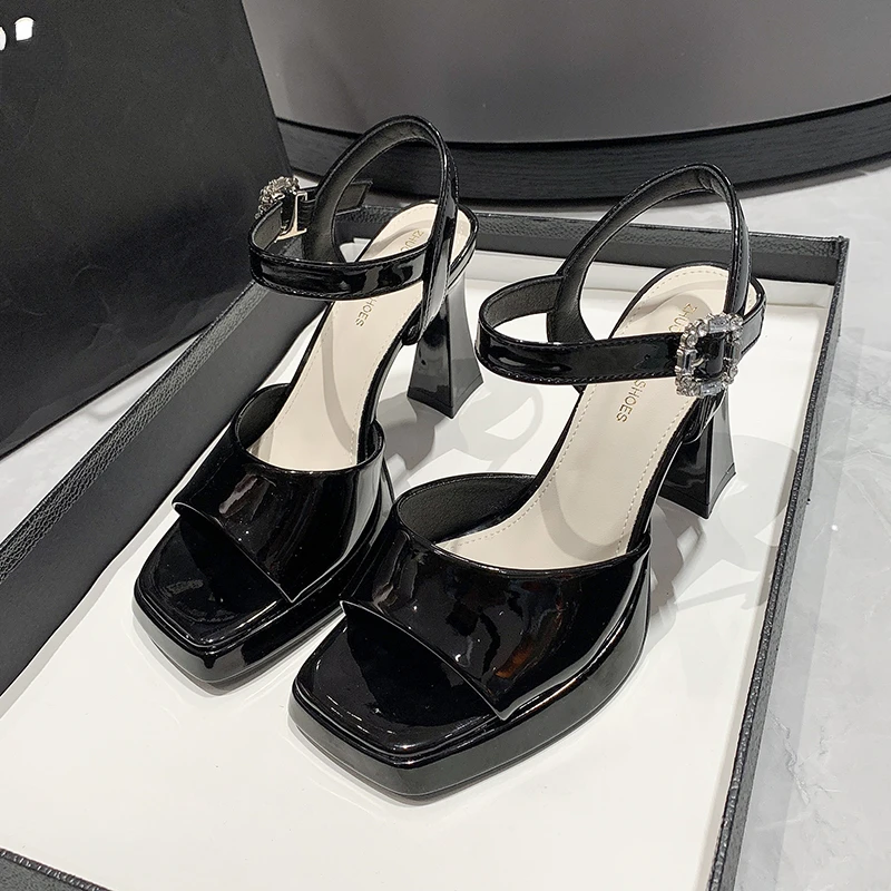 2023 Elegant Shoes Woman Square Toe Square High Heel Pumps Genuine Leather Back Strap Wedding Women Sandals Size 34-39
2023 Elegant Shoes Woman Square Toe Square High Heel Pumps Genuine Leather Back Strap Wedding Women Sandals Size 34-39