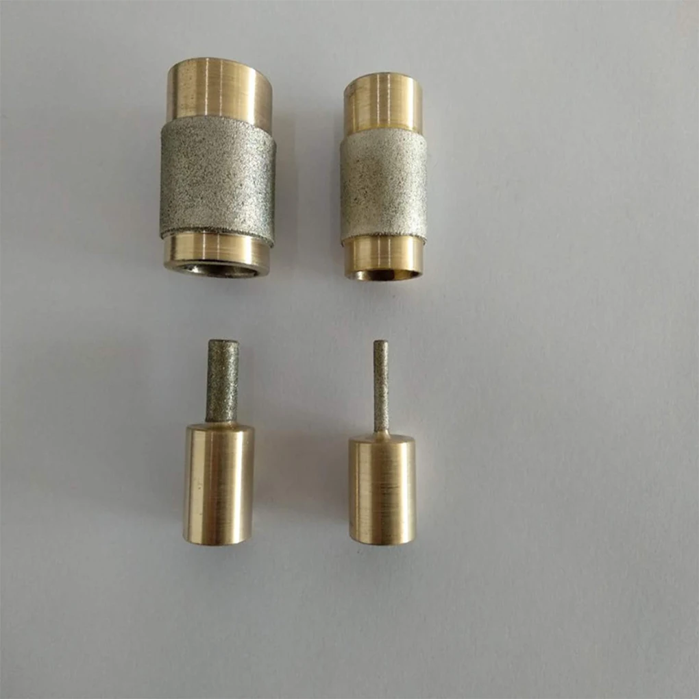 4 шт., профессиональные шлифовальные фрезы 
4 шт., профессиональные шлифовальные фрезы