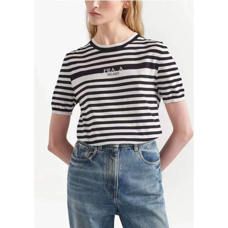2023 Summer New Brand Same Style Women's T-shirt Knitted Stripe Embroidery Print Loose Comfortable Short Sleeve Top for Women
2023 Summer New Brand Same Style Women's T-shirt Knitted Stripe Embroidery Print Loose Comfortable Short Sleeve Top for Women