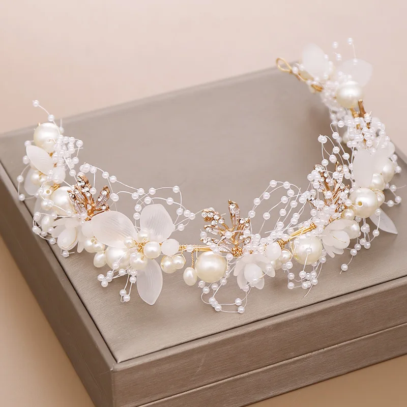 Fashion White Pearl Flower Bridal Hair Band Elegant Crystal Leaves Hand Woven HairBands Women's Wedding Headwear Gift
Fashion White Pearl Flower Bridal Hair Band Elegant Crystal Leaves Hand Woven HairBands Women's Wedding Headwear Gift