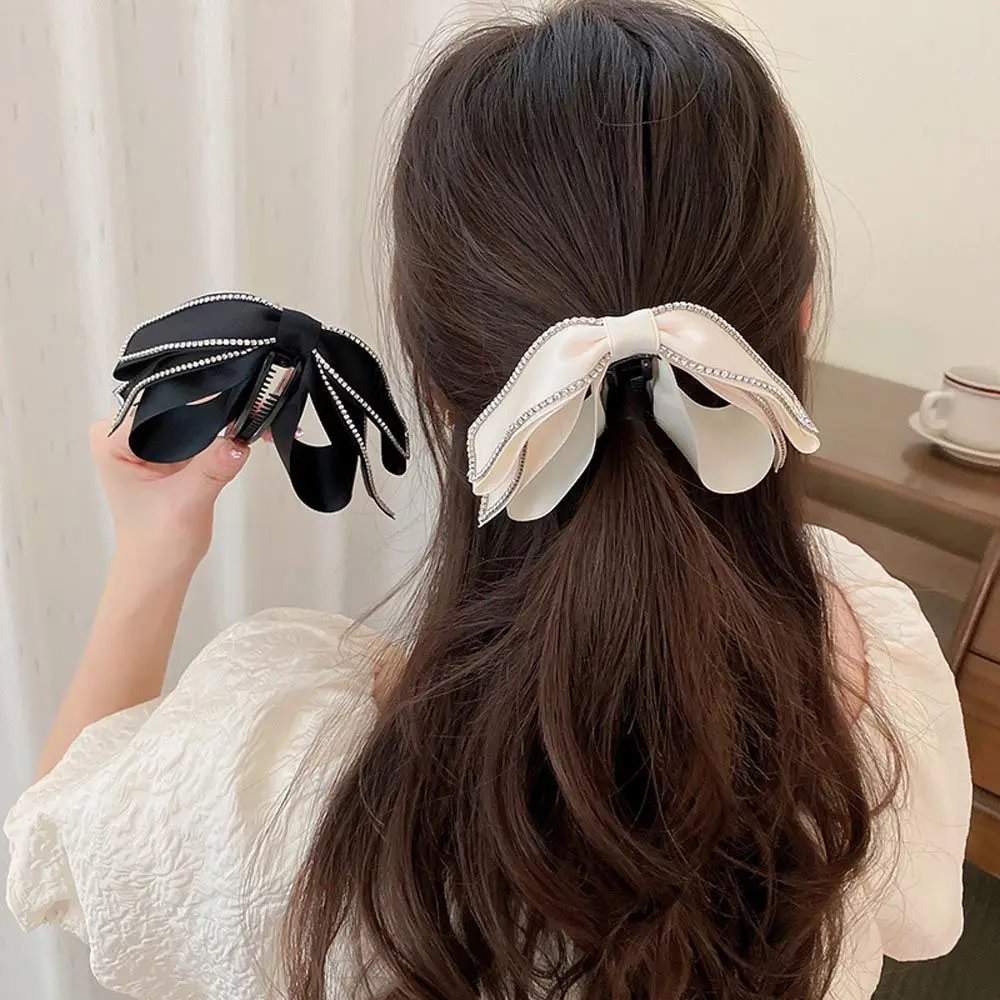 Hair Claw Ponytail Holder Vertical Clip Korean Hairpins Women Banana Clip Sweet Zircon Bow For Girls
Hair Claw Ponytail Holder Vertical Clip Korean Hairpins Women Banana Clip Sweet Zircon Bow For Girls
