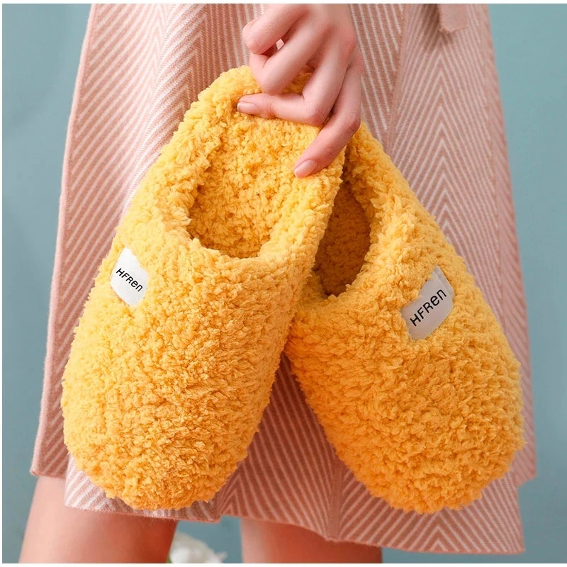 New Autumn Winter Women Men Slippers Bottom Soft insole Home Shoes Thick Slippers Indoor non-slip slide Comfortable footwear
New Autumn Winter Women Men Slippers Bottom Soft insole Home Shoes Thick Slippers Indoor non-slip slide Comfortable footwear