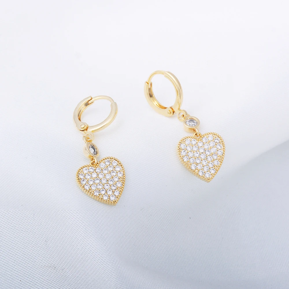 Korea Creative Transparent Pearl Water Drop Zircon Heart Earring Ear Hook Women Personality Elegant Anniversary Banquet Jewelry
Korea Creative Transparent Pearl Water Drop Zircon Heart Earring Ear Hook Women Personality Elegant Anniversary Banquet Jewelry