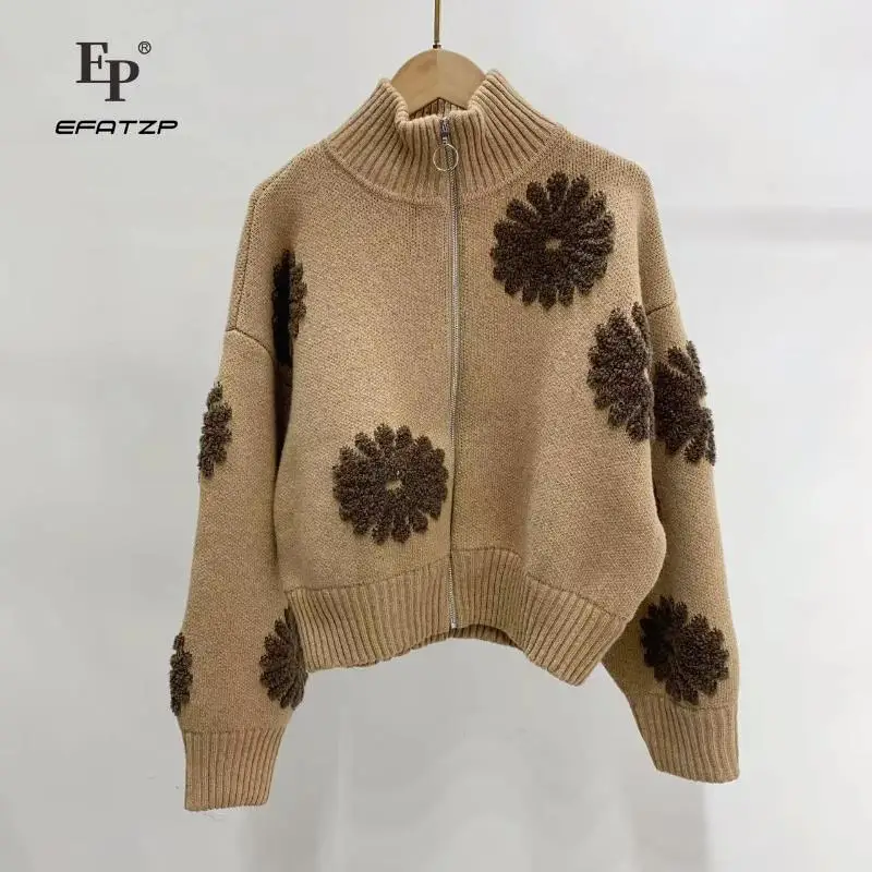 EFATZP Woman Knitted Embroidered Chrysanthemum Cardigan Jacket Bubble Sleeve Winter Warm Clothes Casual Sweater Cardigan
EFATZP Woman Knitted Embroidered Chrysanthemum Cardigan Jacket Bubble Sleeve Winter Warm Clothes Casual Sweater Cardigan