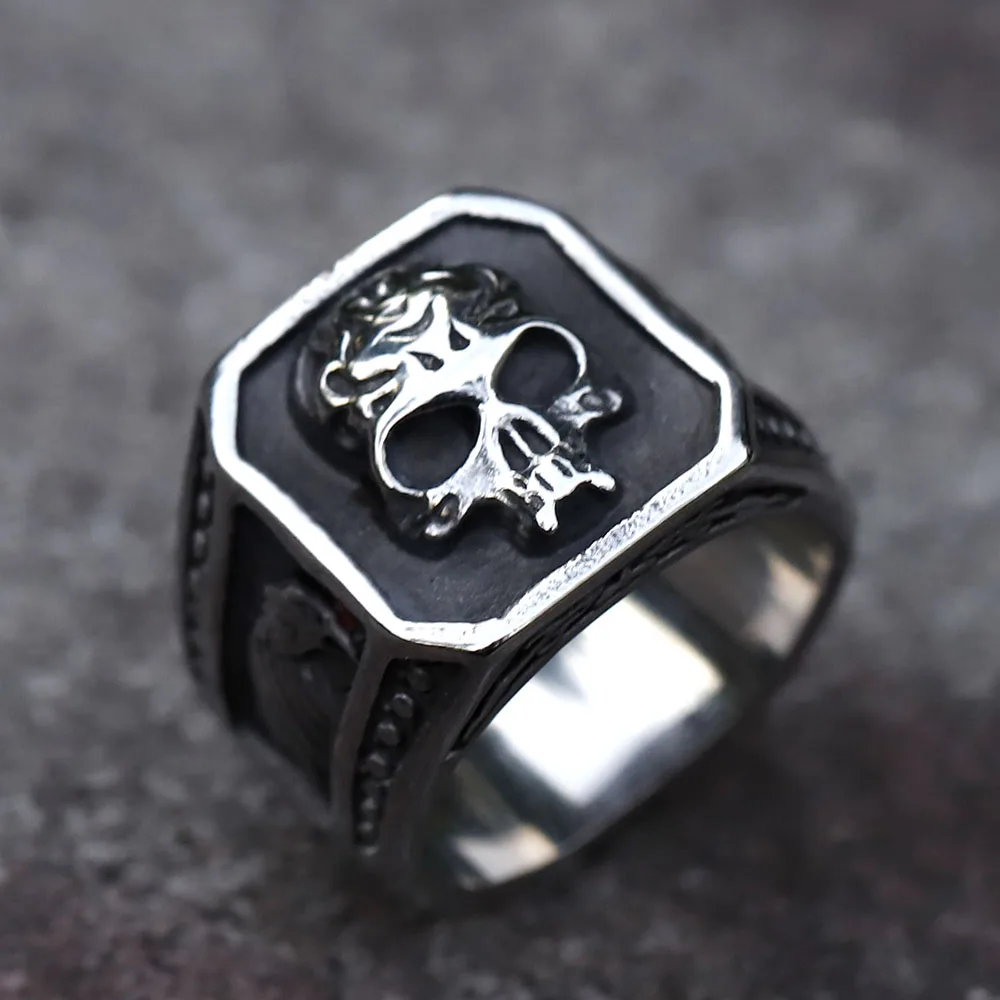 

2023 NEW Men's 316L stainless-steel rings for teens Retro skull gothic punk biker fashion Hip hop Jewelry Gifts free shipping