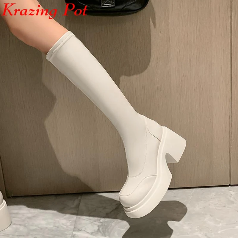Сапоги Krazing Pot из коровьей кожи с круглым носком на толстом высоком каблуке и платформе, зимние теплые эластичные водонепроницаемые сапоги выше колена на молнии
Сапоги Krazing Pot из коровьей кожи с круглым носком на толстом высоком каблуке и платформе, зимние теплые эластичные водонепроницаемые сапоги выше колена на молнии
