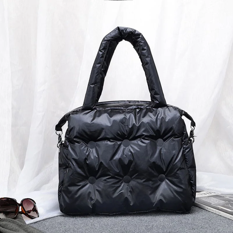 Luxury Handbag Women Space Pad Cotton Feather Down Bag 2020 Autumn Winter Shoulder Tote Bag Lady Bucket Crossbody Messenger Pack
Luxury Handbag Women Space Pad Cotton Feather Down Bag 2020 Autumn Winter Shoulder Tote Bag Lady Bucket Crossbody Messenger Pack