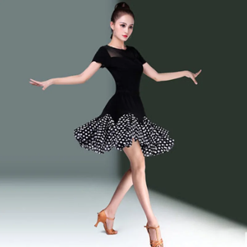 X243 New Latin Dance Training Clothes Dance Round Neck Dress Dance Training Clothes Short Sleeve Skirt Dance Costumes
X243 New Latin Dance Training Clothes Dance Round Neck Dress Dance Training Clothes Short Sleeve Skirt Dance Costumes