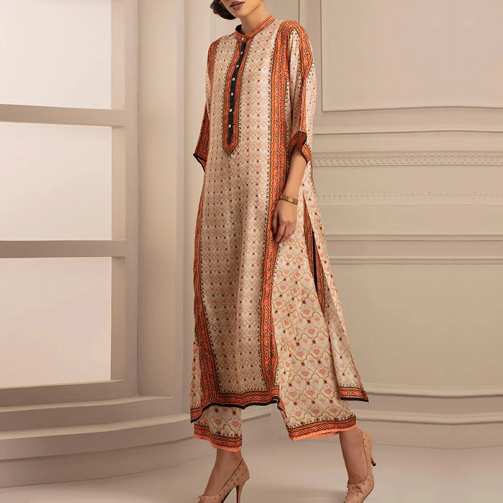 Woman Abaya Folk Custom Long Dress Kaftan Moroccan Pakistan Indonesia Arabic Women Dress Muslim Women Dubai Robes 
Woman Abaya Folk Custom Long Dress Kaftan Moroccan Pakistan Indonesia Arabic Women Dress Muslim Women Dubai Robes