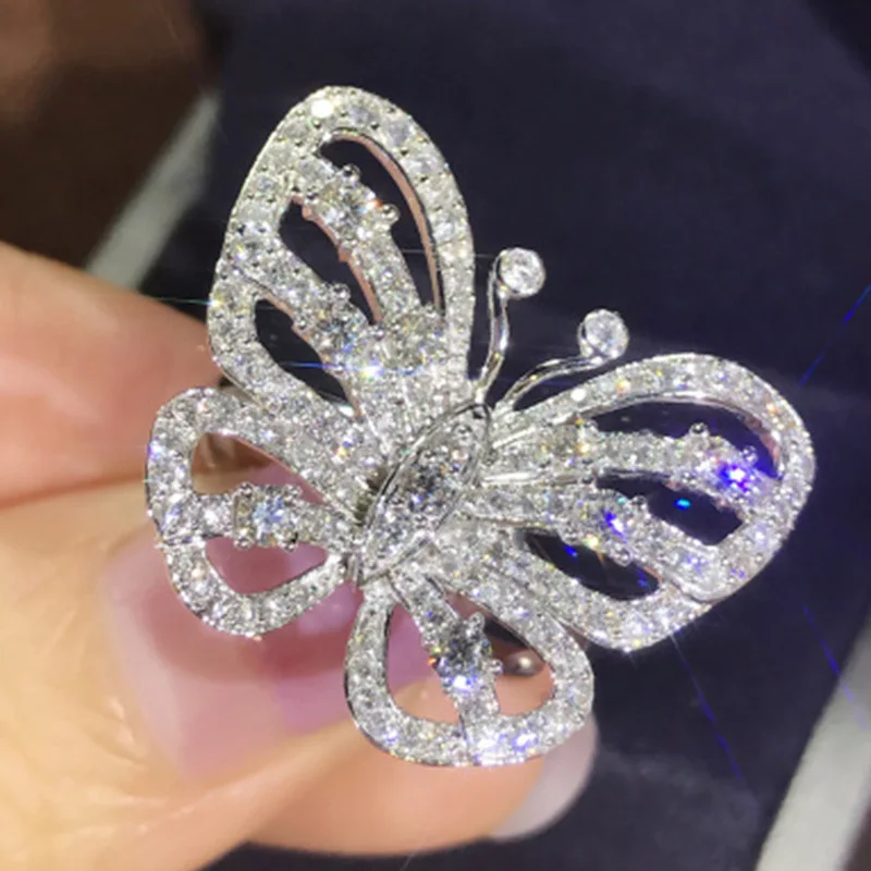 2022 New Design Luxury Shiny Big Rhinestone Zircon Butterfly Engagement Ring for Women Wedding Jewelry Hand Accessories
2022 New Design Luxury Shiny Big Rhinestone Zircon Butterfly Engagement Ring for Women Wedding Jewelry Hand Accessories
