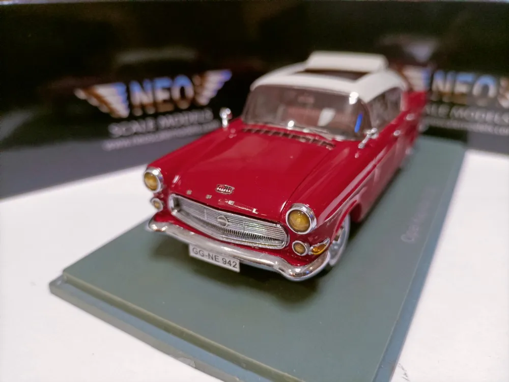 Neo 1:43 Opel Kapitan 2.5L 1958 Vintage Car Simulation Limited Edition Resin Metal Static Car Model Toy Gift
Neo 1:43 Opel Kapitan 2.5L 1958 Vintage Car Simulation Limited Edition Resin Metal Static Car Model Toy Gift