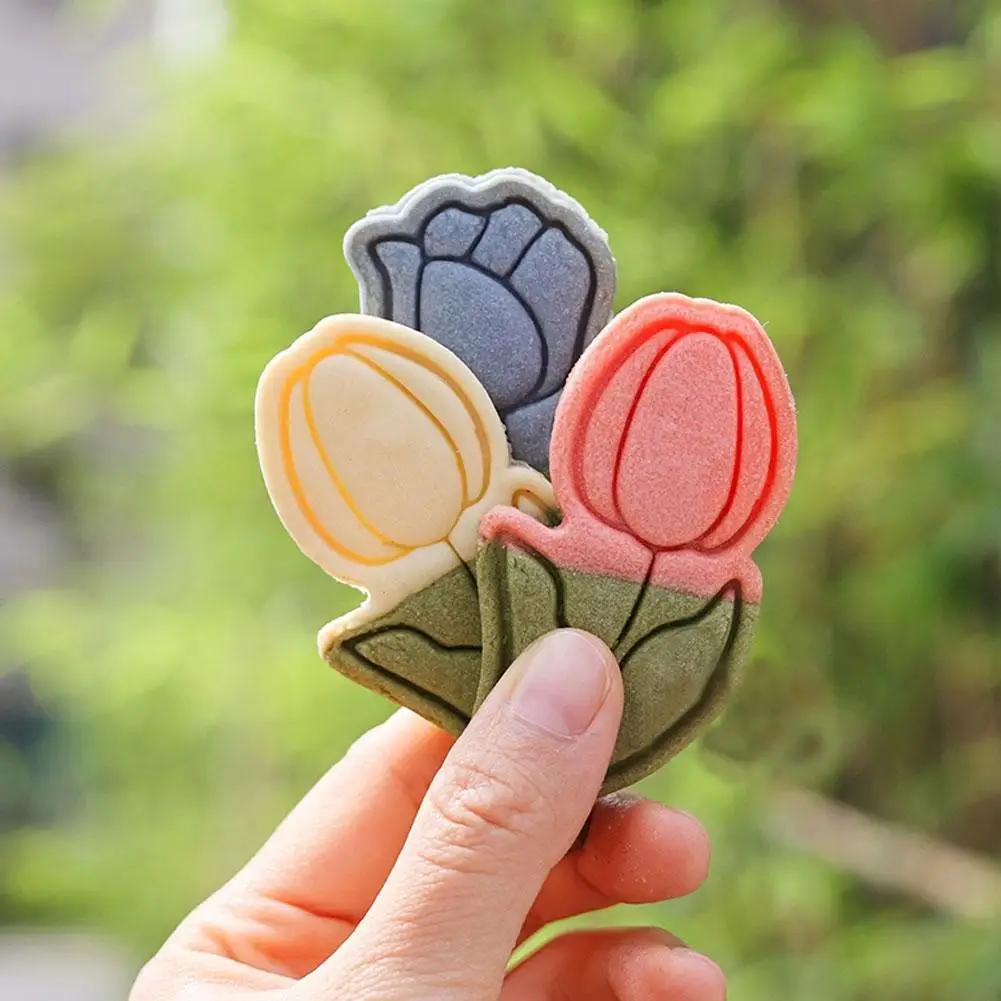 Tulip Flower Pattern Cookie Mold Valentine's Day Mother's Day DIY Gift Decoration Flowers Baking Mold Plastic Kitchen Tools
Tulip Flower Pattern Cookie Mold Valentine's Day Mother's Day DIY Gift Decoration Flowers Baking Mold Plastic Kitchen Tools