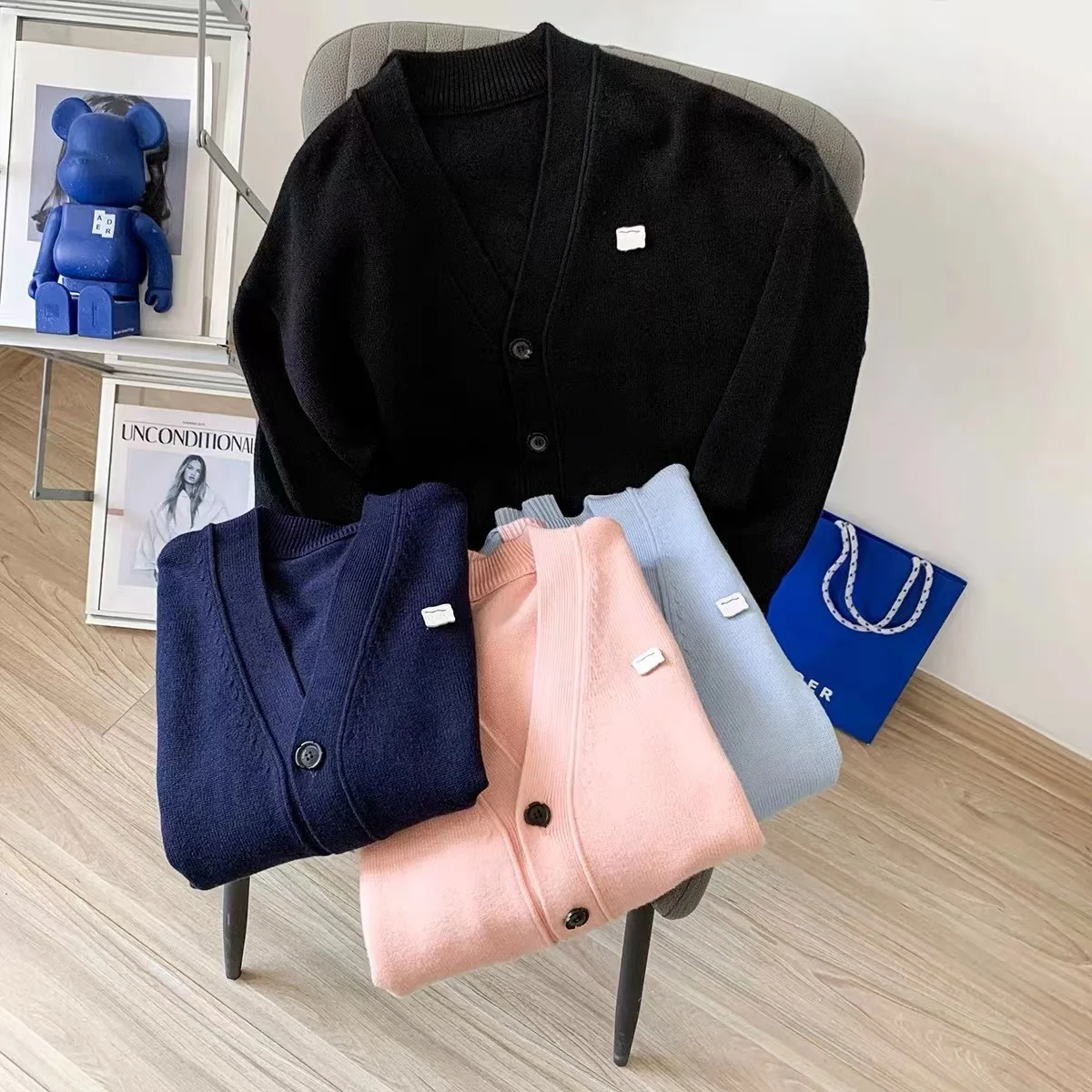 high-quality ADER cardigan ERROR new spring and autumn loose sweet wind knitted sweater thin section long-sleeved jacket women
high-quality ADER cardigan ERROR new spring and autumn loose sweet wind knitted sweater thin section long-sleeved jacket women