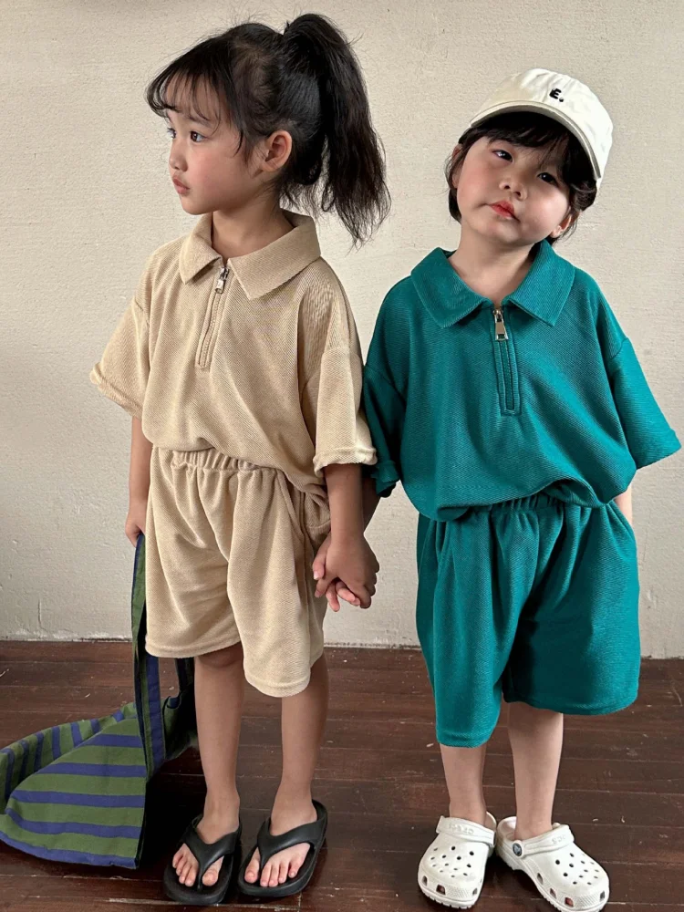 Children's Summer Sports Set Boys' Korean Loose Summer Baby 2023 New Girls' Casual Short Sleeve Clothing
Children's Summer Sports Set Boys' Korean Loose Summer Baby 2023 New Girls' Casual Short Sleeve Clothing