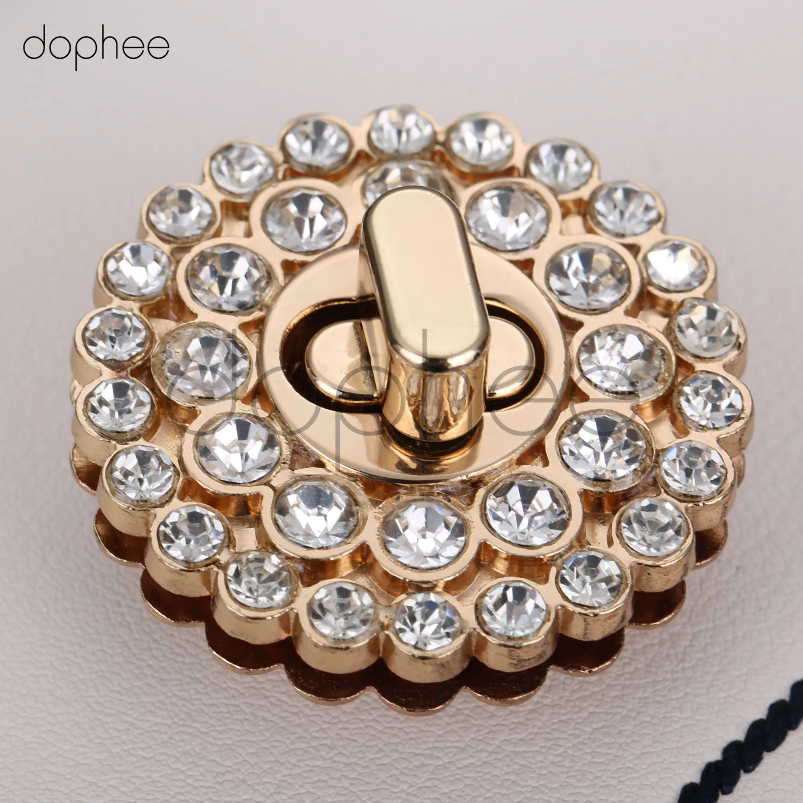 dophee 1pc 40mm Gold Rhinestone Metal DIY Clasp Turn Twist Lock For Women Handbag Shoulder Bag Purs
dophee 1pc 40mm Gold Rhinestone Metal DIY Clasp Turn Twist Lock For Women Handbag Shoulder Bag Purs