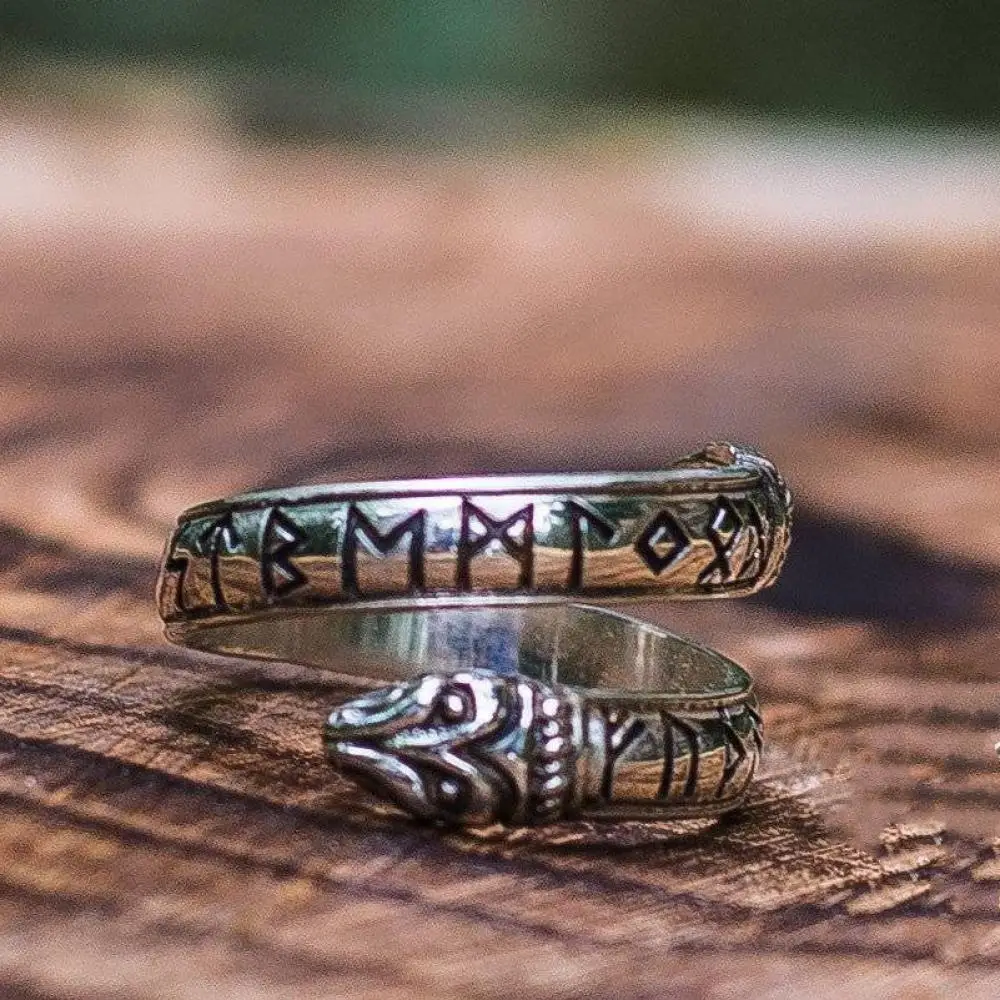 Nordic Fashion Viking Dragon Head Rune Titanium Steel Ring Punk Men's Fashion Ring Hip Hop Hand Jewelry Wholesale
Nordic Fashion Viking Dragon Head Rune Titanium Steel Ring Punk Men's Fashion Ring Hip Hop Hand Jewelry Wholesale