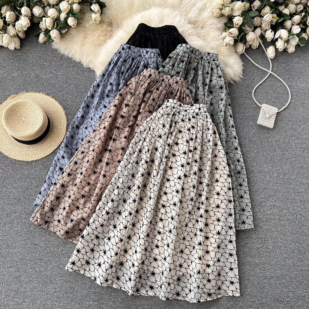 Flocking printed organza skirt women's Korean style fashion high waist midi skirt temperament yarn skirt
Flocking printed organza skirt women's Korean style fashion high waist midi skirt temperament yarn skirt