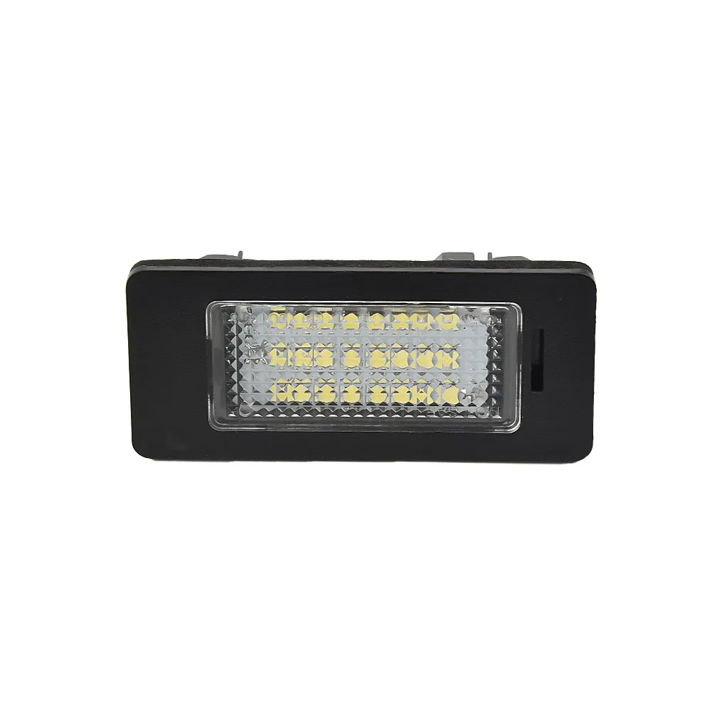 LED Light License Plate Light Bulb DC 12V For BMW E39 E60 E82 E70 E90 E92 X3/5/6 Low Power Consumption High Efficiency
LED Light License Plate Light Bulb DC 12V For BMW E39 E60 E82 E70 E90 E92 X3/5/6 Low Power Consumption High Efficiency
