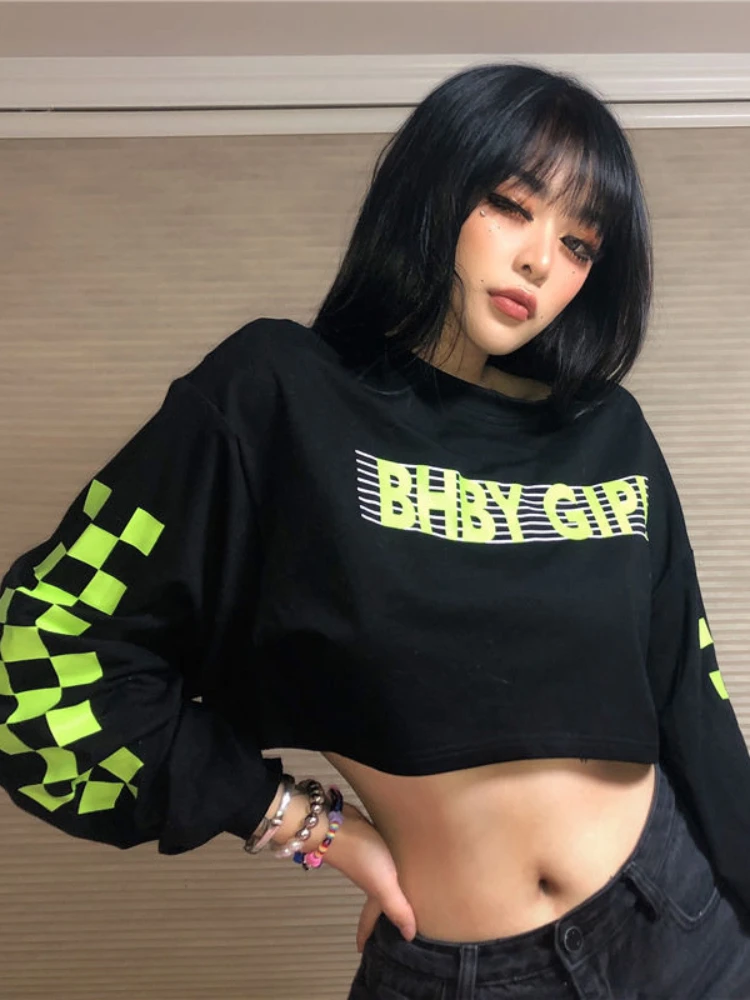 HOUZHOU Hip Hop Crop Sweatshirt Streetwear Women Long Sleeve Aesthetic Y2k Top Letter Kpop High Street Chic Loose Female Hoodie
HOUZHOU Hip Hop Crop Sweatshirt Streetwear Women Long Sleeve Aesthetic Y2k Top Letter Kpop High Street Chic Loose Female Hoodie