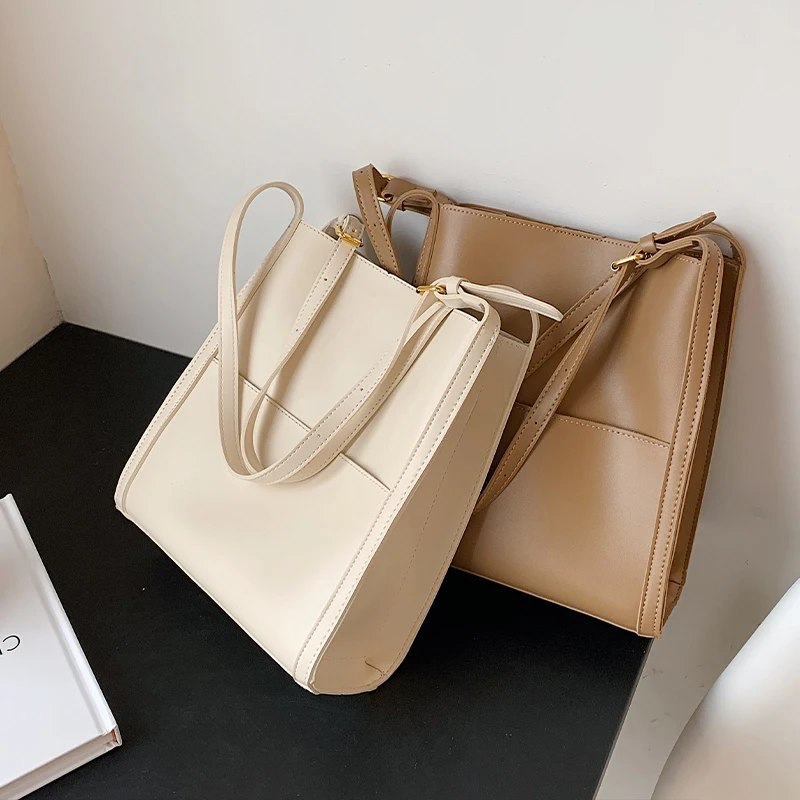 Vintage Women Single Shoulder Bags Fashion Large Capacity Solid Color Tote Bag All-Matched PU Leather Ladies Commute Pack
Vintage Women Single Shoulder Bags Fashion Large Capacity Solid Color Tote Bag All-Matched PU Leather Ladies Commute Pack