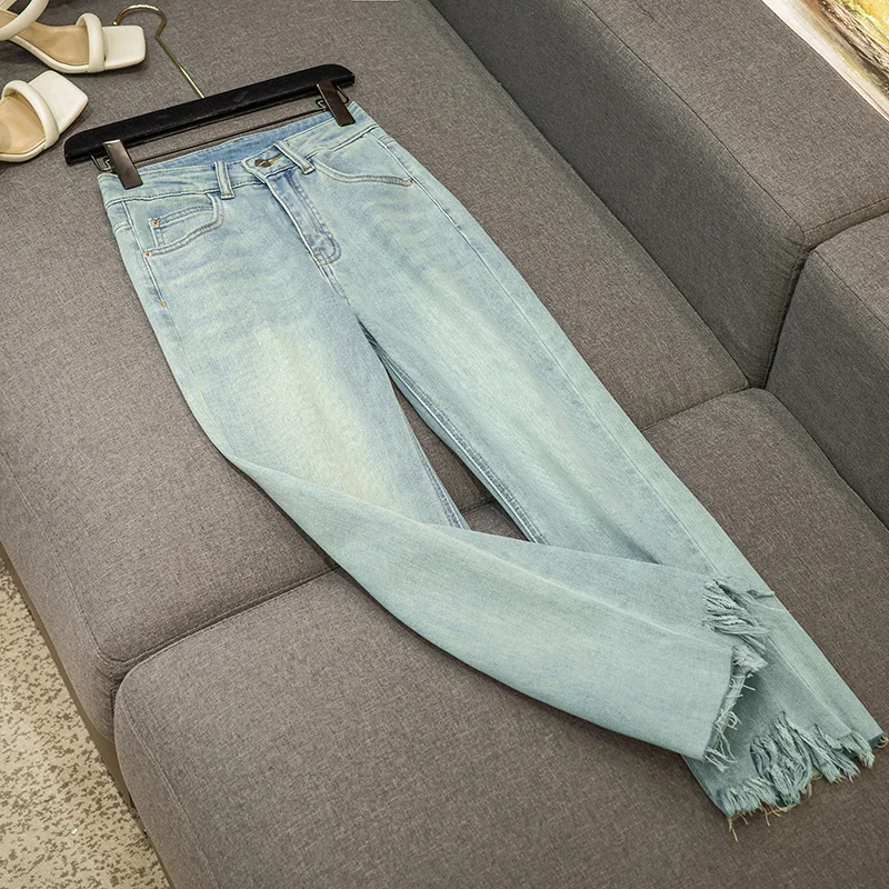 American Retro Stretch Thin Tassel Blue Nine-point Jeans Women's Hundred and One Temperament Casual Frayed Slim Women Clothing
American Retro Stretch Thin Tassel Blue Nine-point Jeans Women's Hundred and One Temperament Casual Frayed Slim Women Clothing