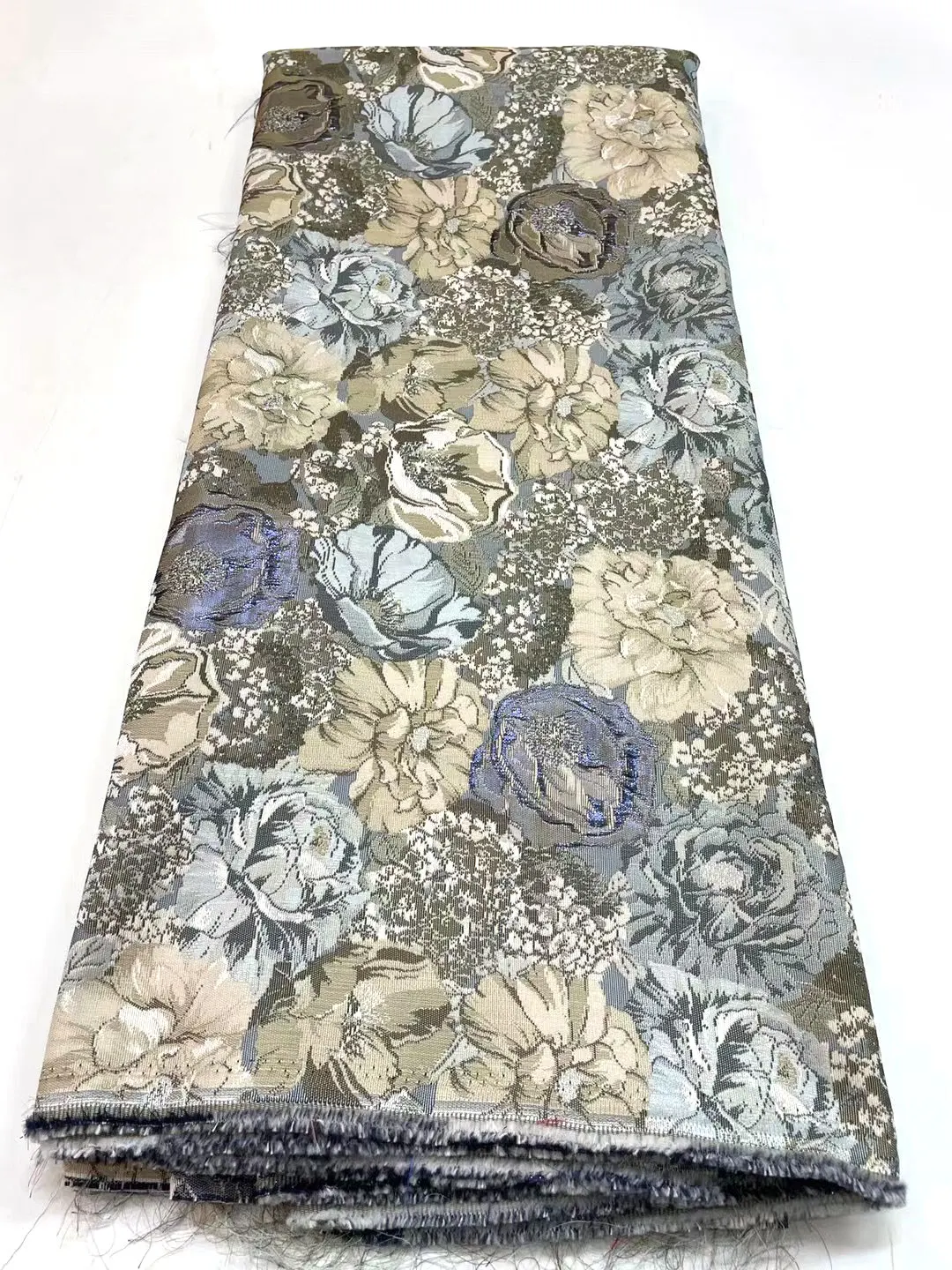 2022 Latest French Brocade Lace Fabric High Quality African Lace Fabric Embroidery Jacquard Tissue for Wedding Sew AMJ5356
2022 Latest French Brocade Lace Fabric High Quality African Lace Fabric Embroidery Jacquard Tissue for Wedding Sew AMJ5356