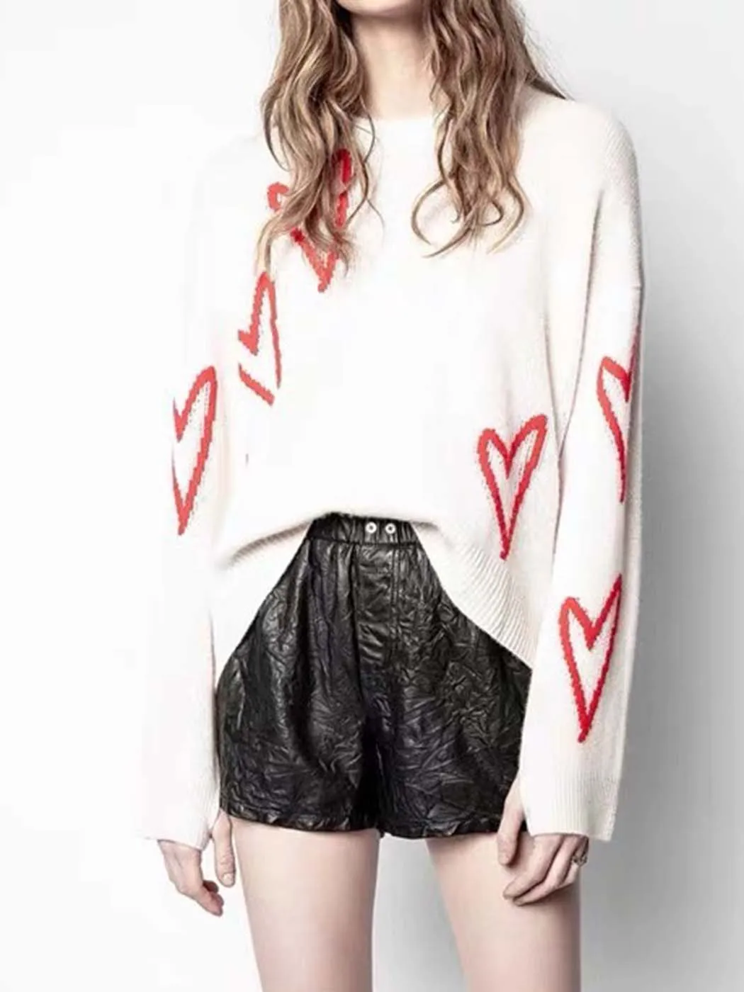 2022 Spring Chic Wool Sweater Women Casual Red Love Pattern Pullover Fashion Classic Round Neck Long Sleeve All-match Top Female
2022 Spring Chic Wool Sweater Women Casual Red Love Pattern Pullover Fashion Classic Round Neck Long Sleeve All-match Top Female