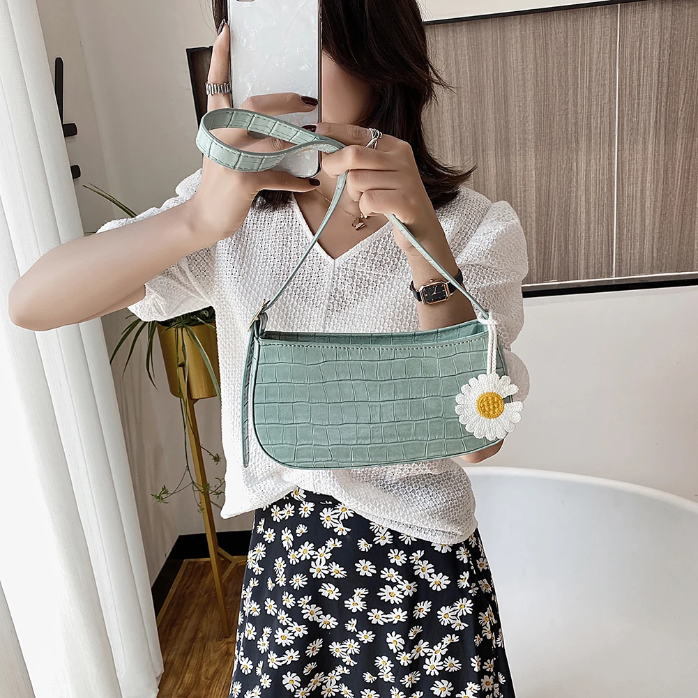 Fashion Exquisite Shopping Bag Retro Casual Women Totes Shoulder Bags Female Leather Solid Color Chain Handbag
Fashion Exquisite Shopping Bag Retro Casual Women Totes Shoulder Bags Female Leather Solid Color Chain Handbag