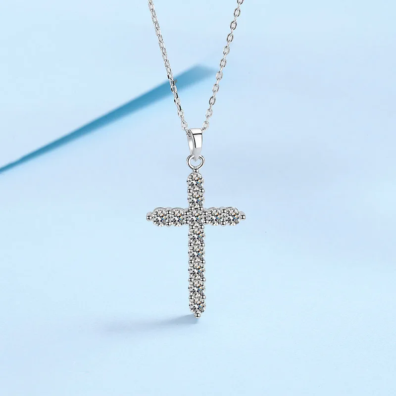 

Женское ожерелье из серебра 925 пробы с кулоном в виде креста муассанита