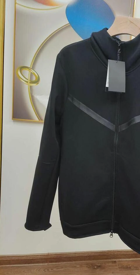 Children's cotton padded BLACK JACKET winter style boys and girls' solid color thickened cartoon cardigan
Children's cotton padded BLACK JACKET winter style boys and girls' solid color thickened cartoon cardigan