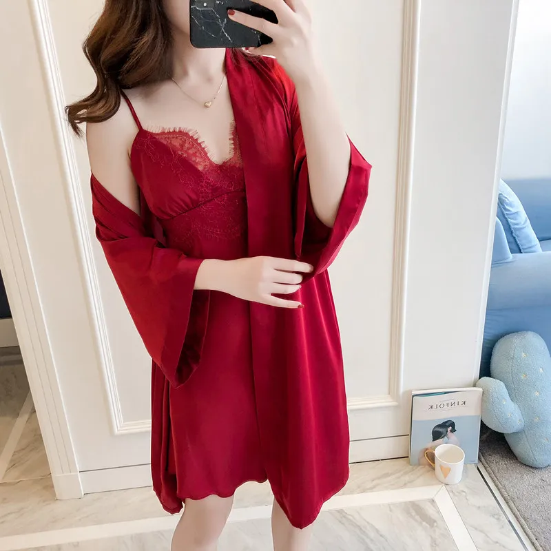 Spring and Autumn Silk Ladies Nightgown with Chest Pad Slip Two-Piece Pajamas Set Lace Design Sexy Nightwear Women Set
Spring and Autumn Silk Ladies Nightgown with Chest Pad Slip Two-Piece Pajamas Set Lace Design Sexy Nightwear Women Set