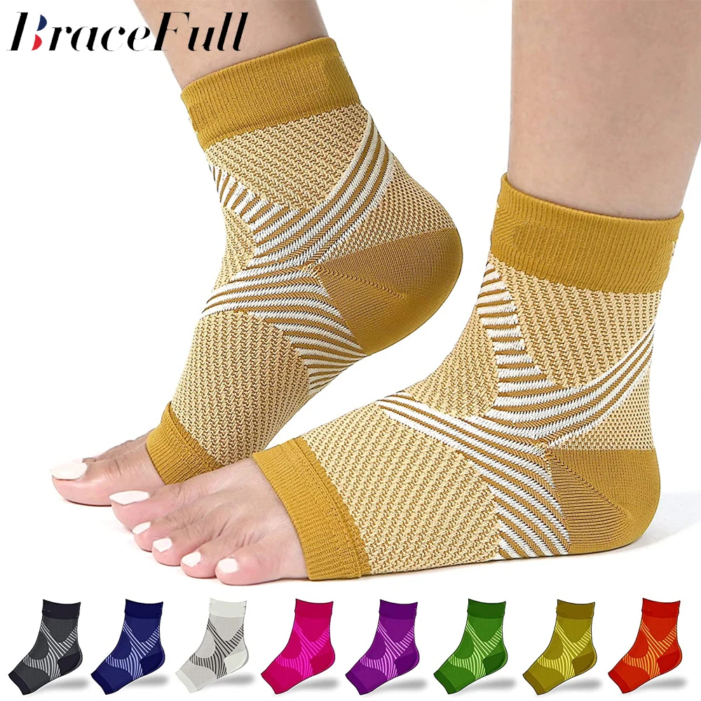 1Pair Plantar Fasciitis Compression Ankle Brace Socks Sleeves,Provides Foot&Arch Support.Heel Pain,Achilles Tendonitis Relief
1Pair Plantar Fasciitis Compression Ankle Brace Socks Sleeves,Provides Foot&Arch Support.Heel Pain,Achilles Tendonitis Relief
