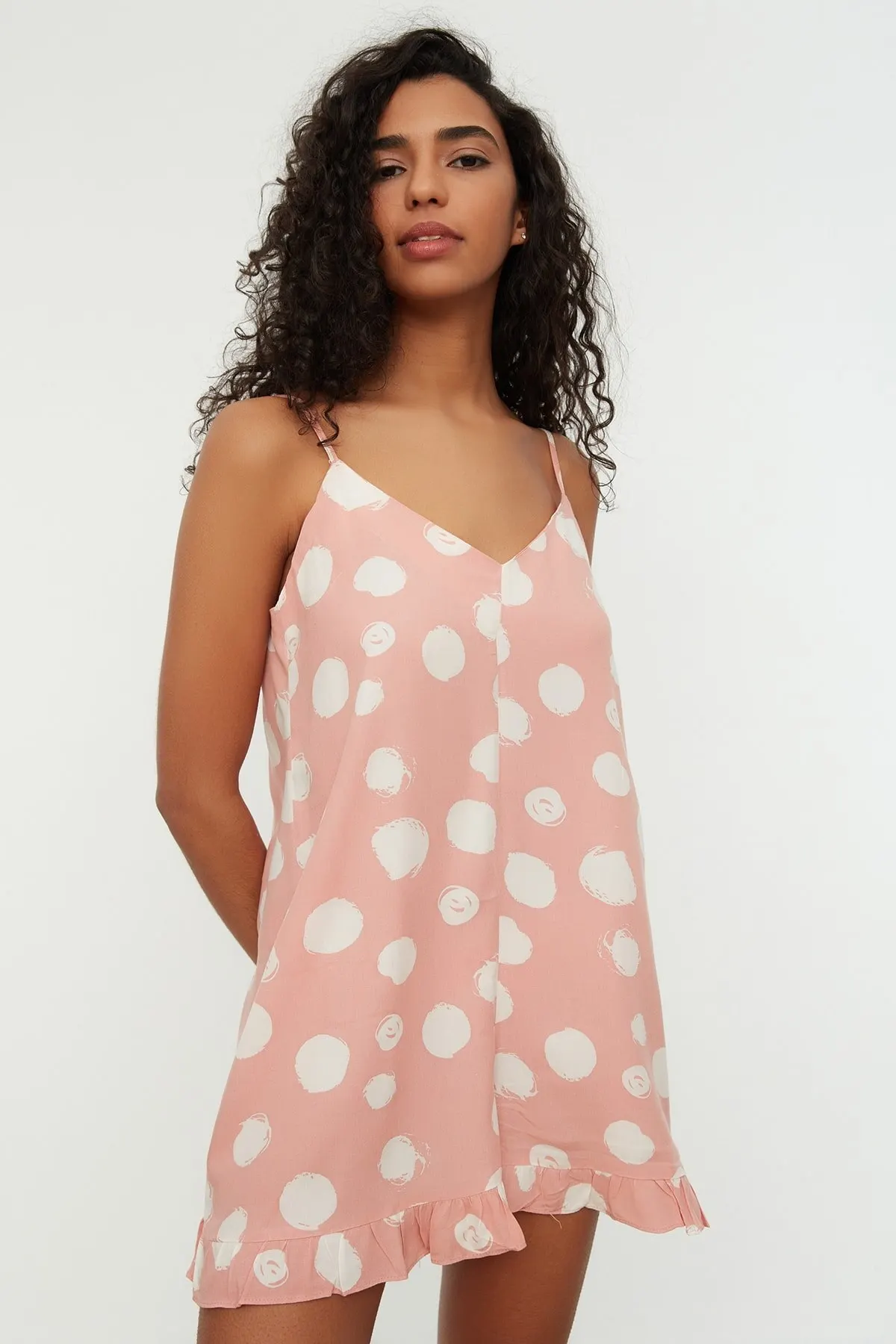 Women's Overalls Powder Polka Dot Woven Jumpsuit Hot Style Quality Fabric Sleeveless Baggy Trousers Casual Jumpsuit
Women's Overalls Powder Polka Dot Woven Jumpsuit Hot Style Quality Fabric Sleeveless Baggy Trousers Casual Jumpsuit