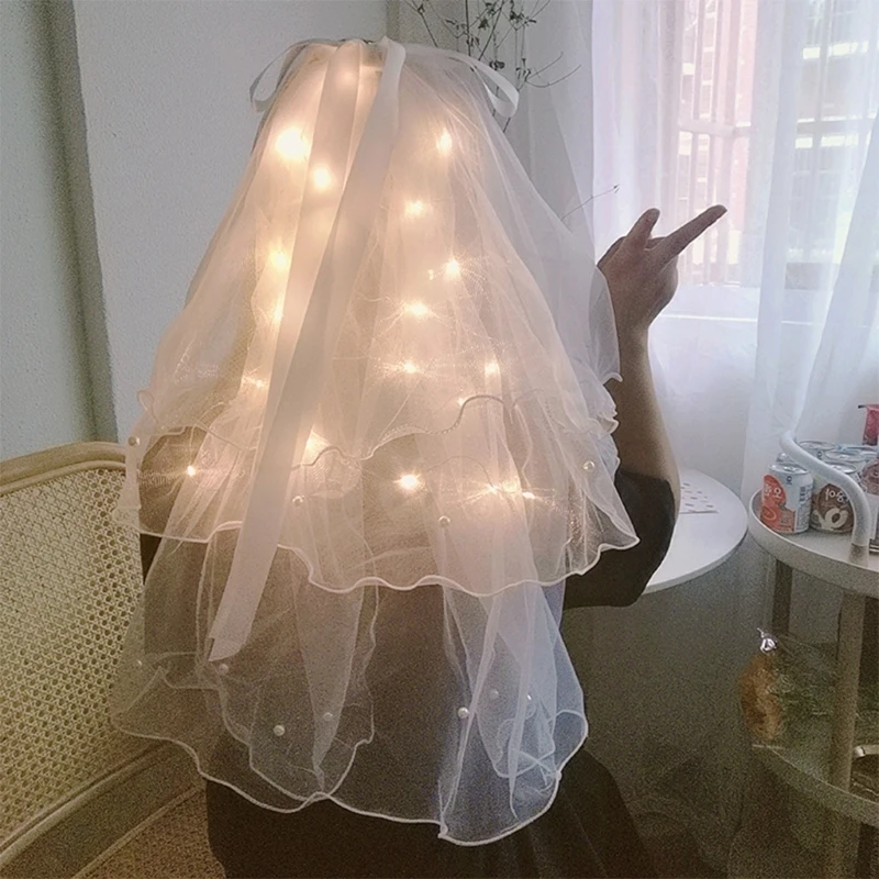

Bridal Veil with Comb/Clip Embellished with Lights String Ribbon Short Curly Edge Tulle Veils 8 Colors for Wedding Party