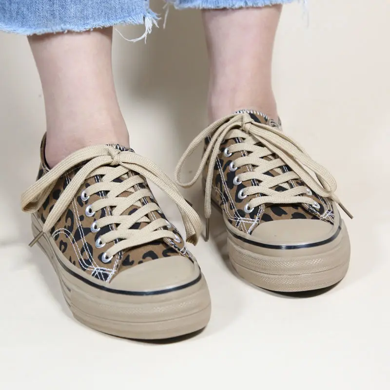 Old style Retro Leopard Sneakers Women's Casual Plaform Flat Shoes 2023 Classic School Student Girls Sport Sneaker Shoes
Old style Retro Leopard Sneakers Women's Casual Plaform Flat Shoes 2023 Classic School Student Girls Sport Sneaker Shoes