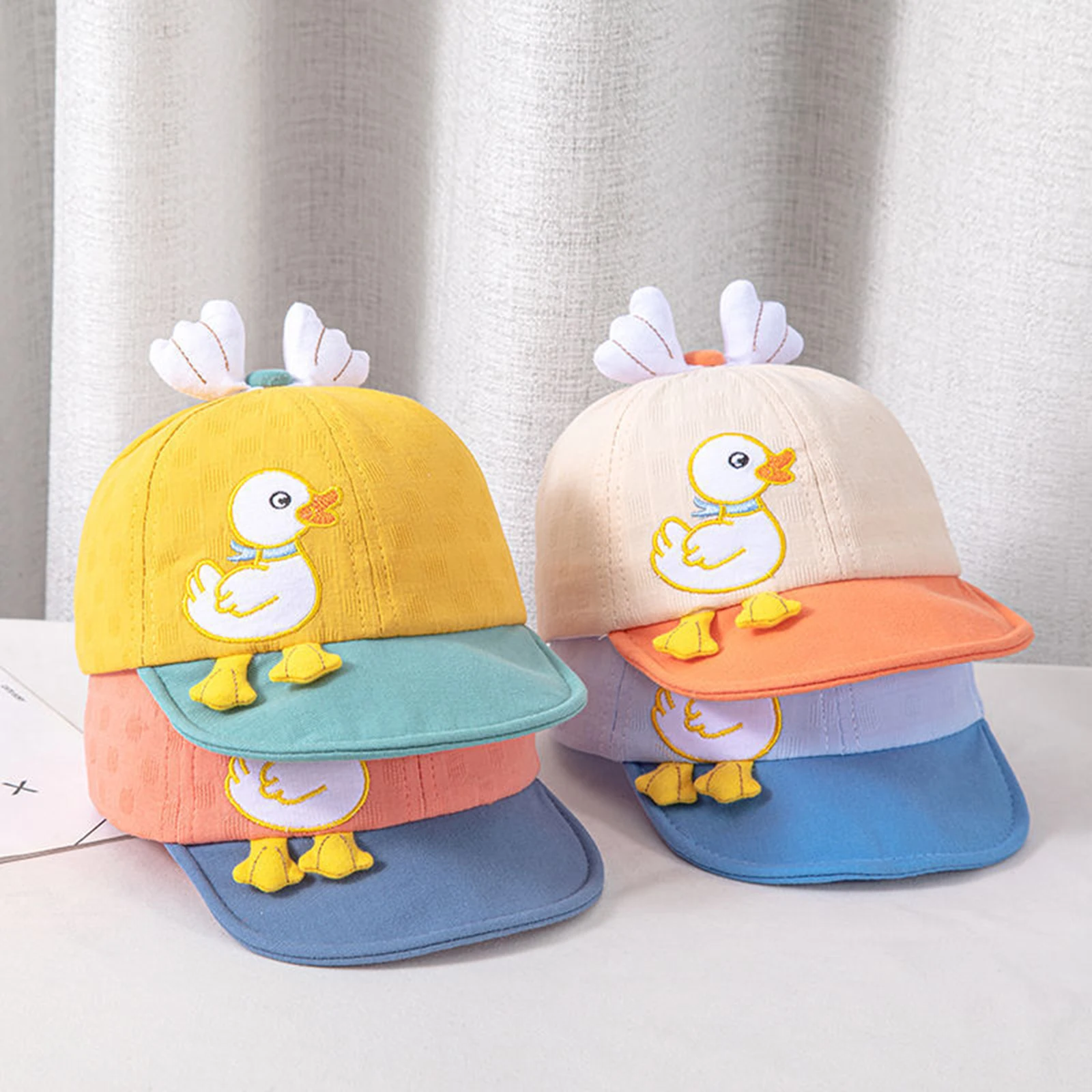 BeQeuewll Baby Baseball Caps Sun Protection Cartoon Duck Trucker Hat Adjustable Size for Boys Girls 
BeQeuewll Baby Baseball Caps Sun Protection Cartoon Duck Trucker Hat Adjustable Size for Boys Girls