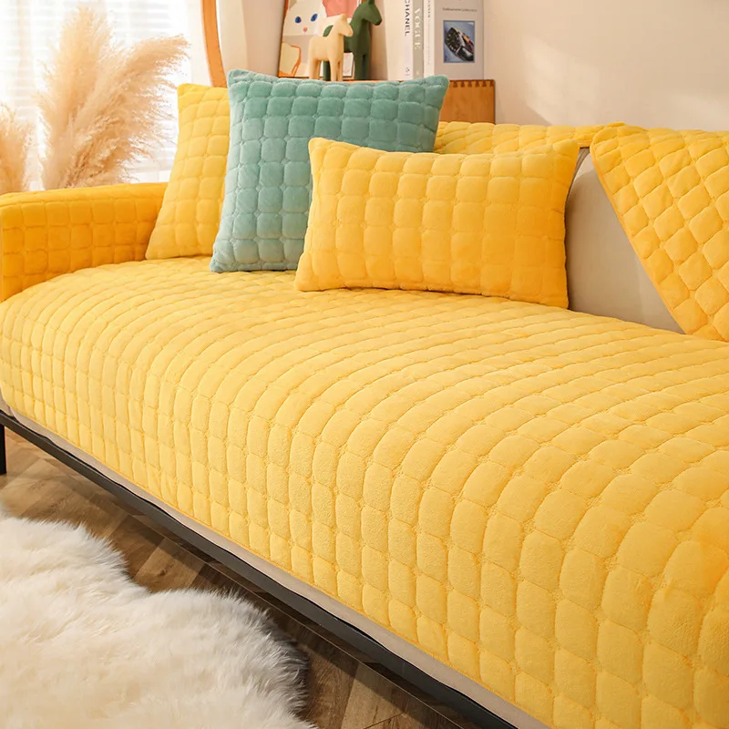 Фланелевый стеганый чехол для дивана
Фланелевый стеганый чехол для дивана