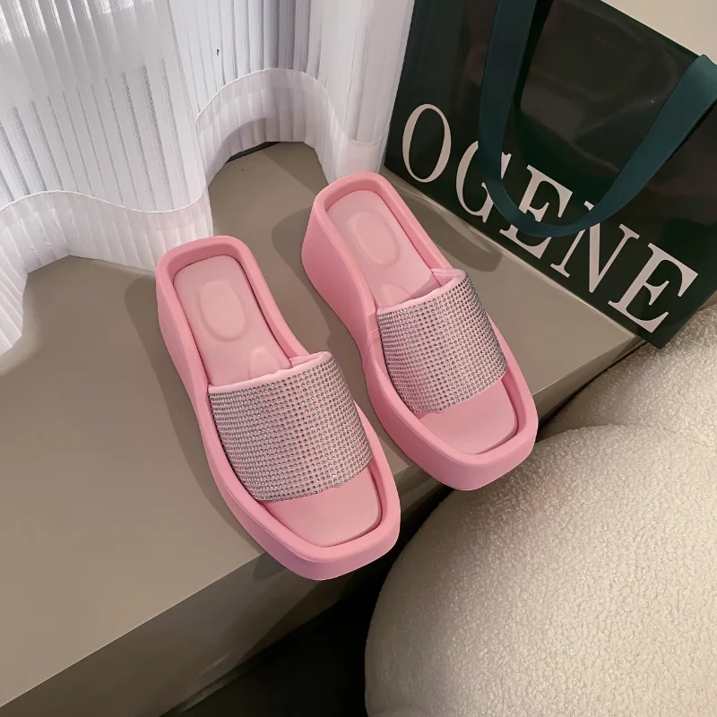 Women Crystal High Heel Platform Ladies Bling Fashion Outdoor Silk Shoes Female Footwear Women Summer Slides Beach Slippers
Women Crystal High Heel Platform Ladies Bling Fashion Outdoor Silk Shoes Female Footwear Women Summer Slides Beach Slippers